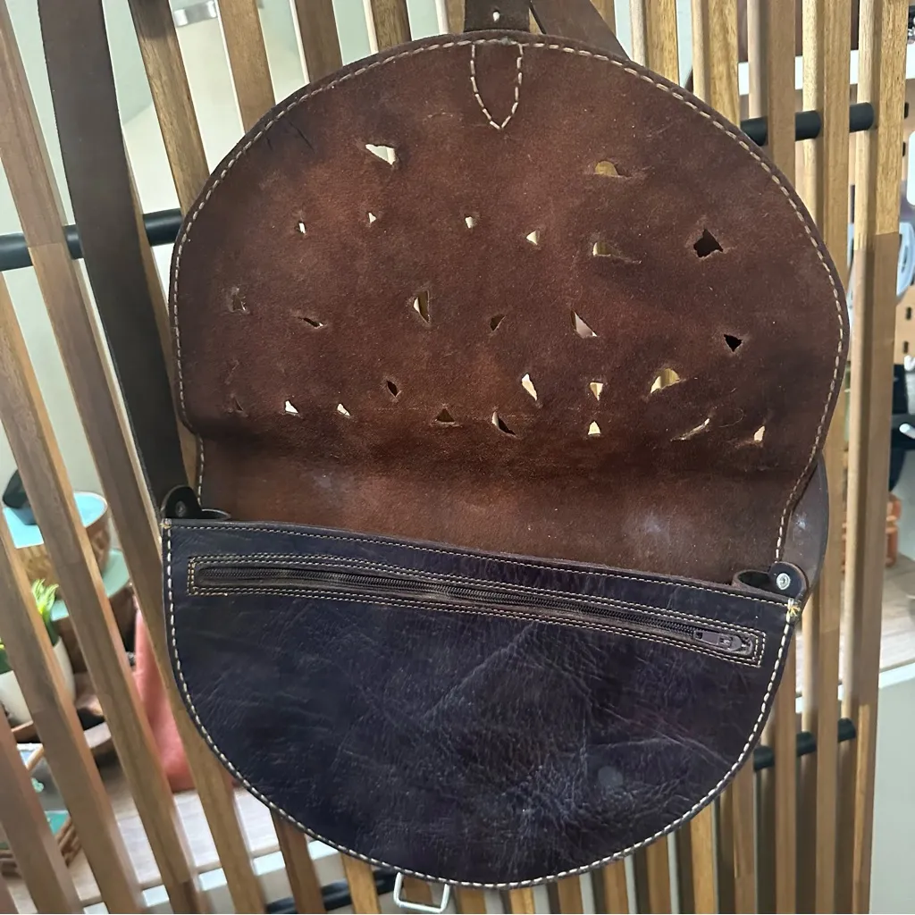 Vintage Handmade Embossed Chocolate Brown Leather Half Moon Saddle Crossbody Bag - Image 3