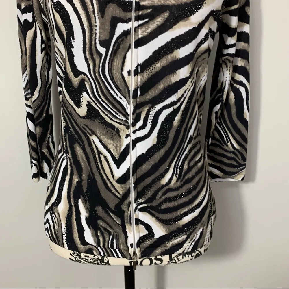 EUC  Animal Print Zip Up Cardigan Size M - Image 5