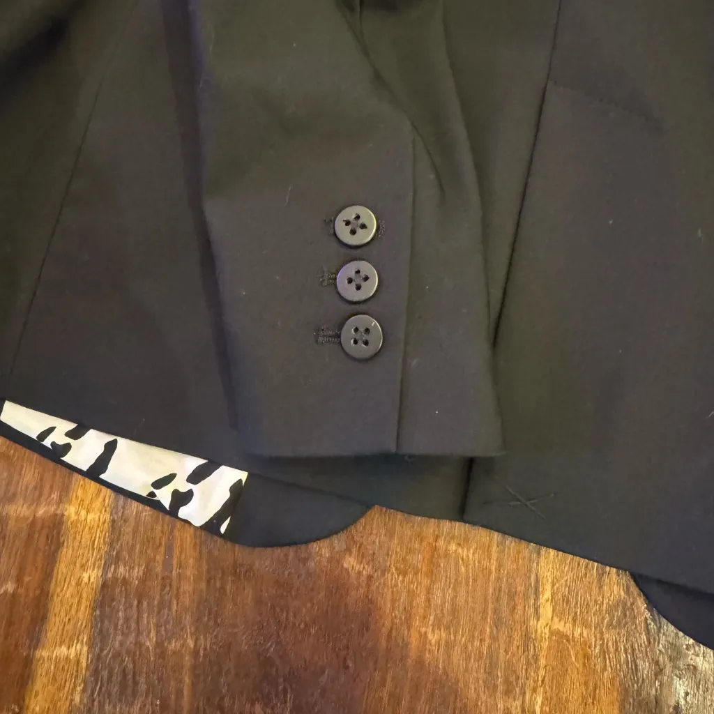 Chico's Women's 2 (L) Black - Animal-Print Lined Blazer/Jacket - Image 7