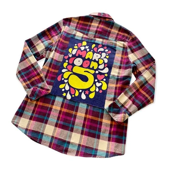 Via Penny Lane Reworked Apparel | Maroon 5 Graphic Button Up Plaid Shirt Large Blue - Image 1