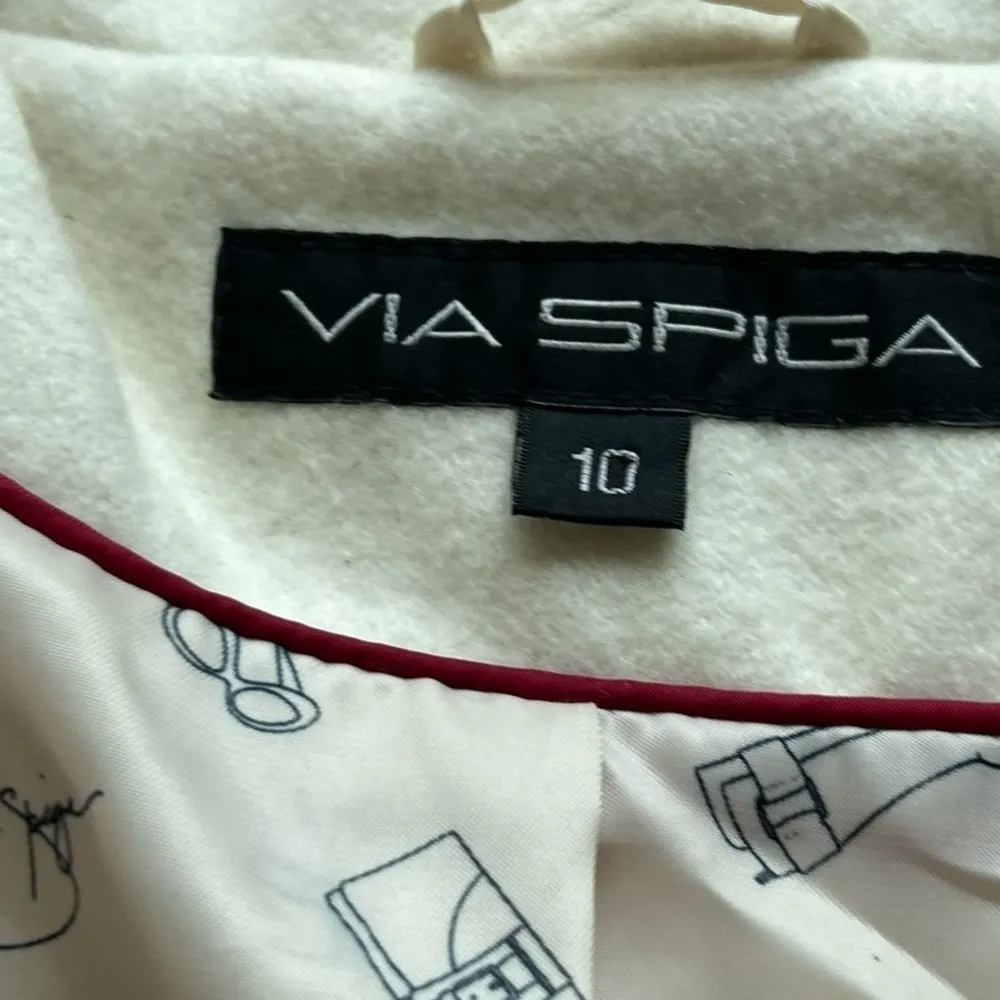 Via Spiga Women's White Overcoat Size 10 Elegant wool blend‎ - Image 9