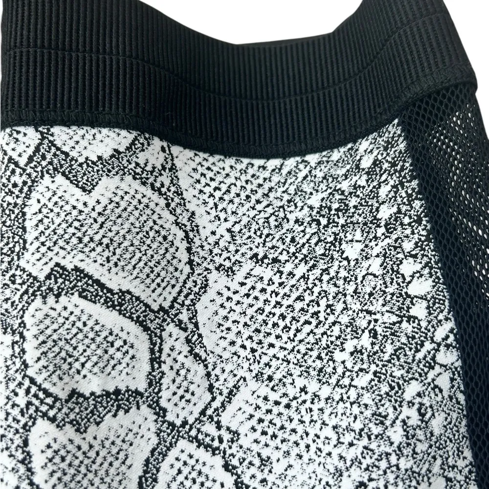 Blue life black legging snake print mesh side size small - Image 8