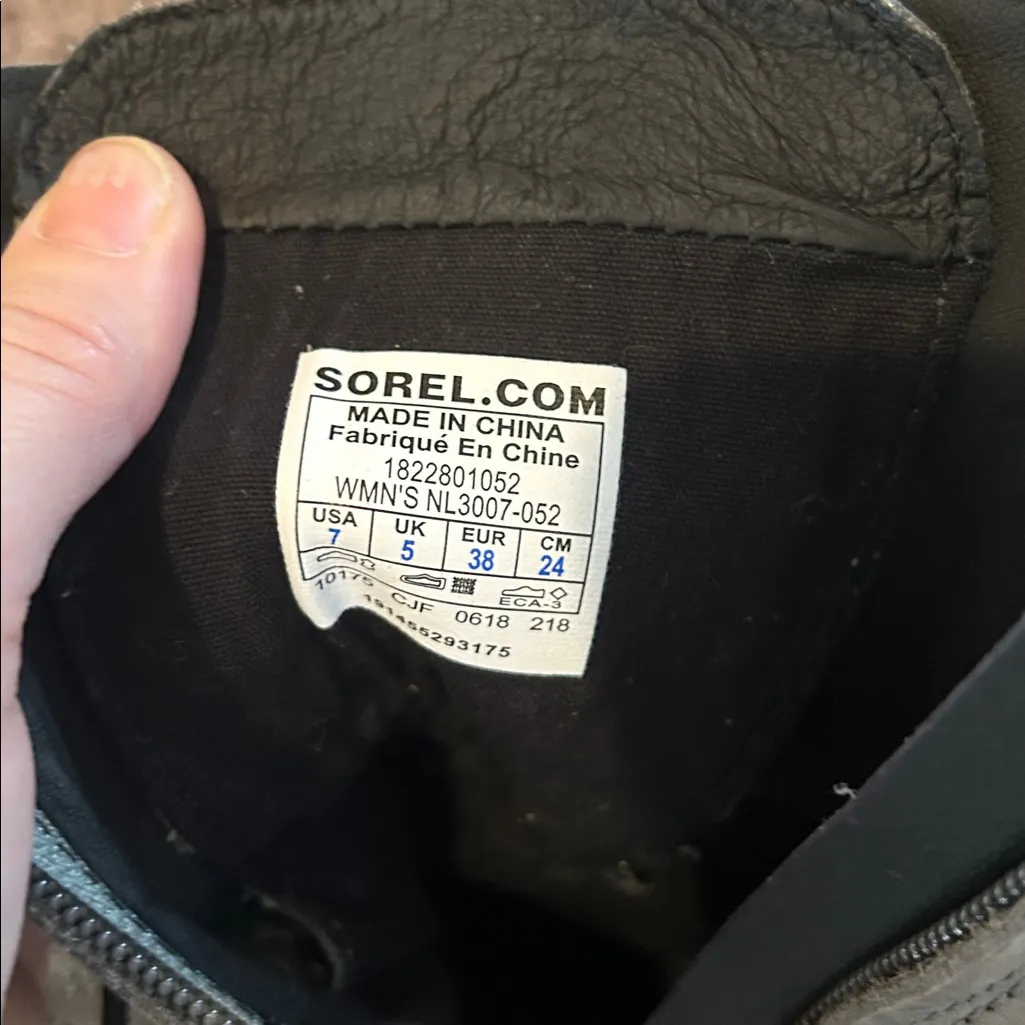 Sorel Phoenix Lace-Up All Weather Winter Combat Boots in Gray Alpine Tundra - Image 11