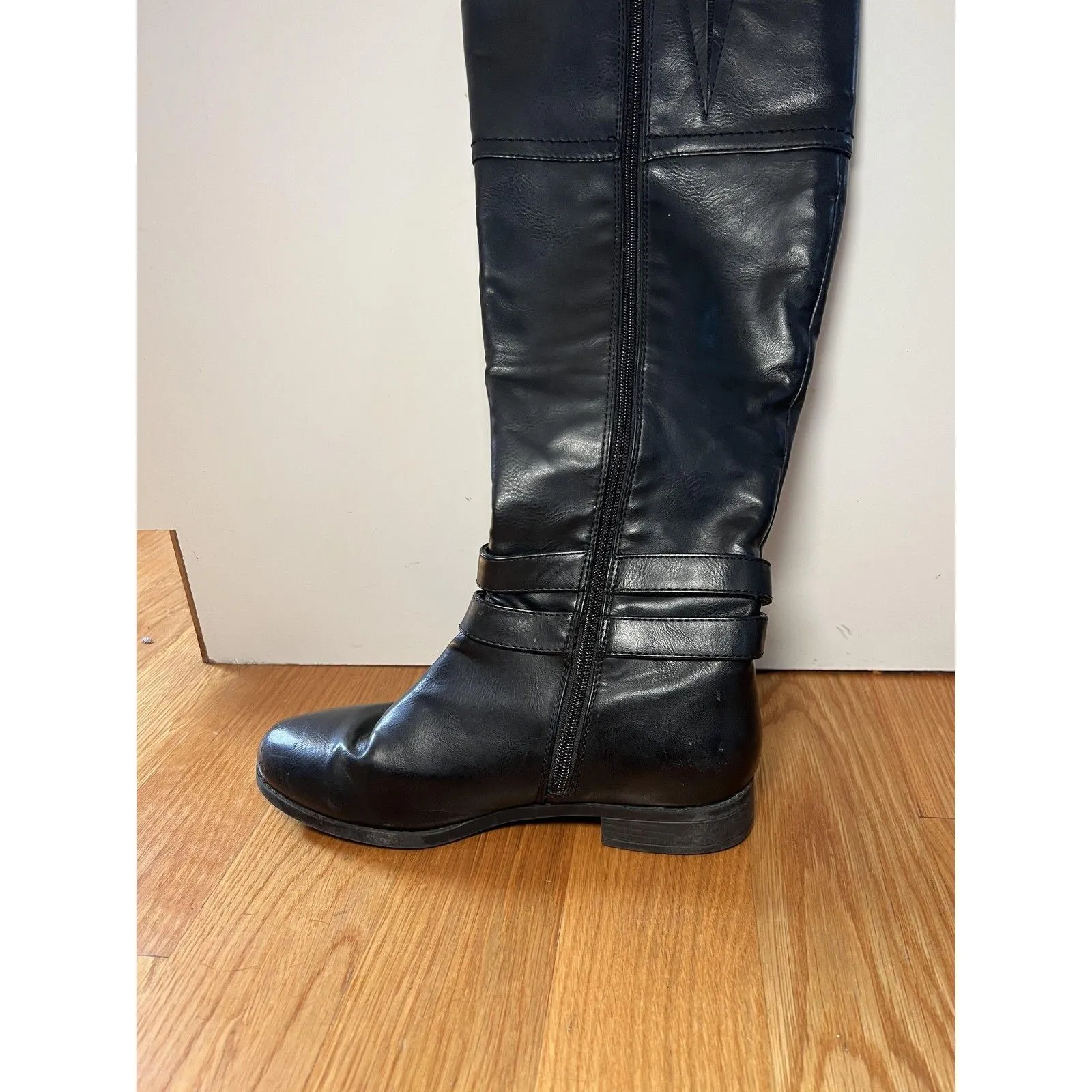 Toetos Diane Boots Womens Sz 7.5 Black Knee High Riding Buckle Zip Faux Leather - Image 8