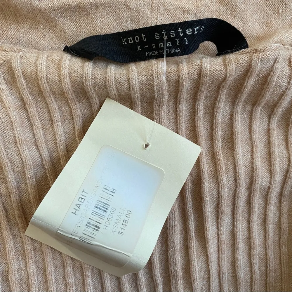 Knot Sisters long light pinkish/ cream open cardigan - Image 8