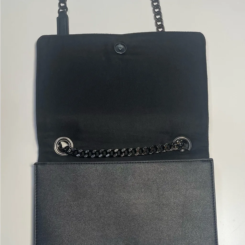 Aldo Black Chevron Crossbody Bag‎ - Image 2