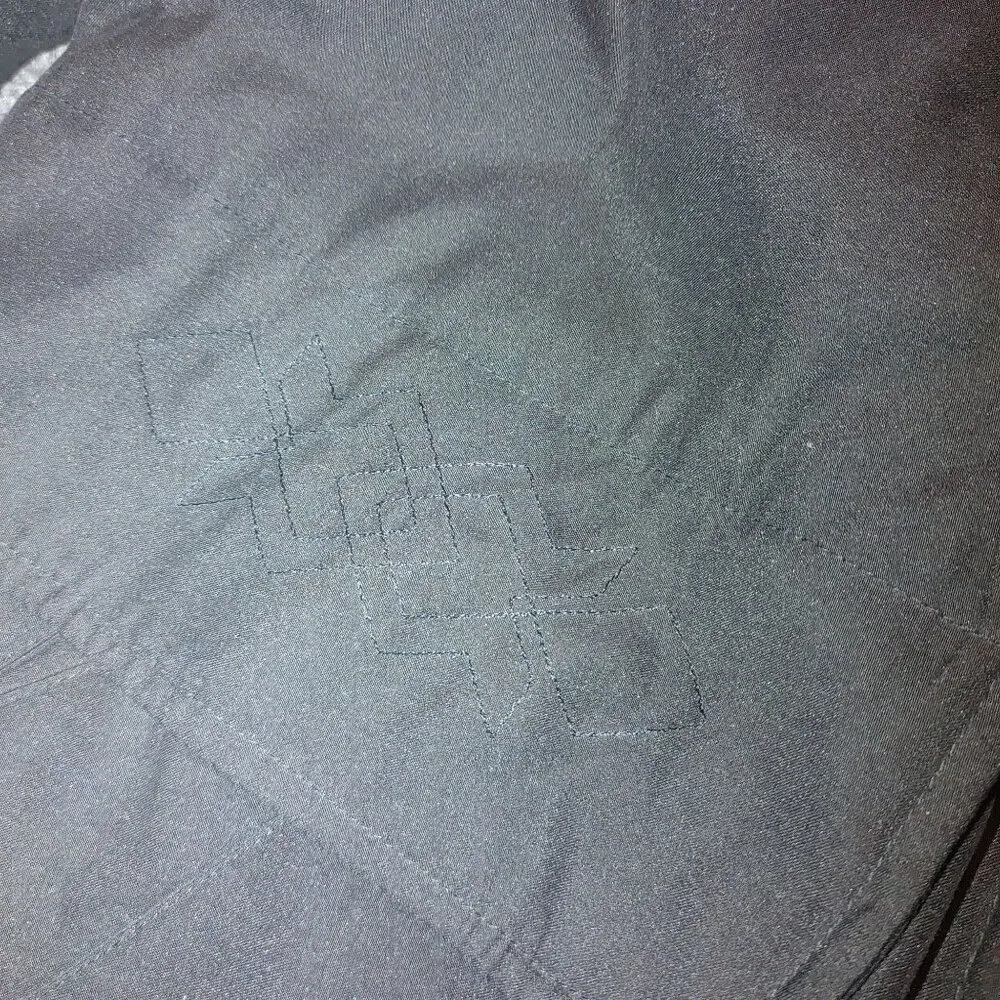 Braetan Black Medium Coat Jacket Winter Coat Insulated Full Ukraine Zip Up - Image 12