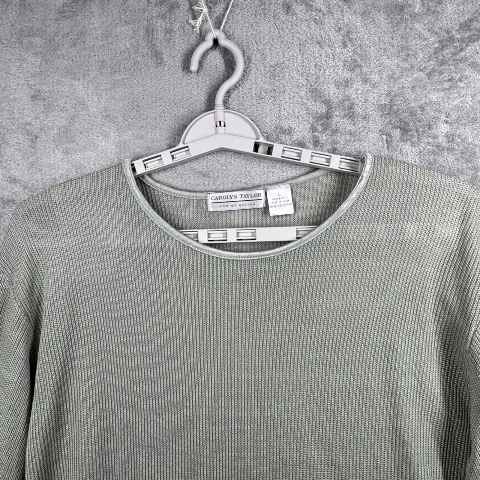 Carolyn Taylor Ribbed Top L Sage Green Long Sleeve Crewneck Minimalist Sweater - Image 4