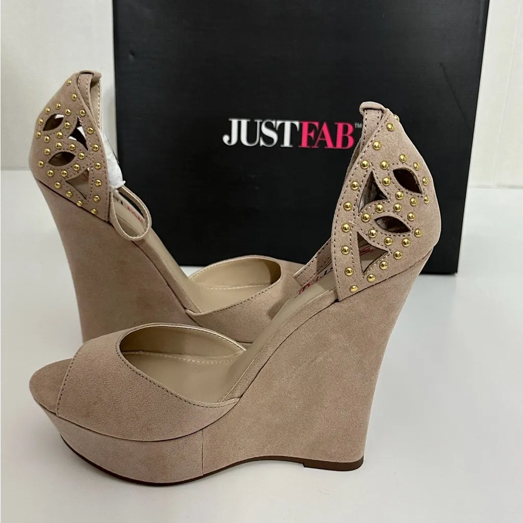 NIB JustFab Clea Nude Studded Cutout Wedge Heels Sandals Size 8.5 Platform Shoes - Image 10