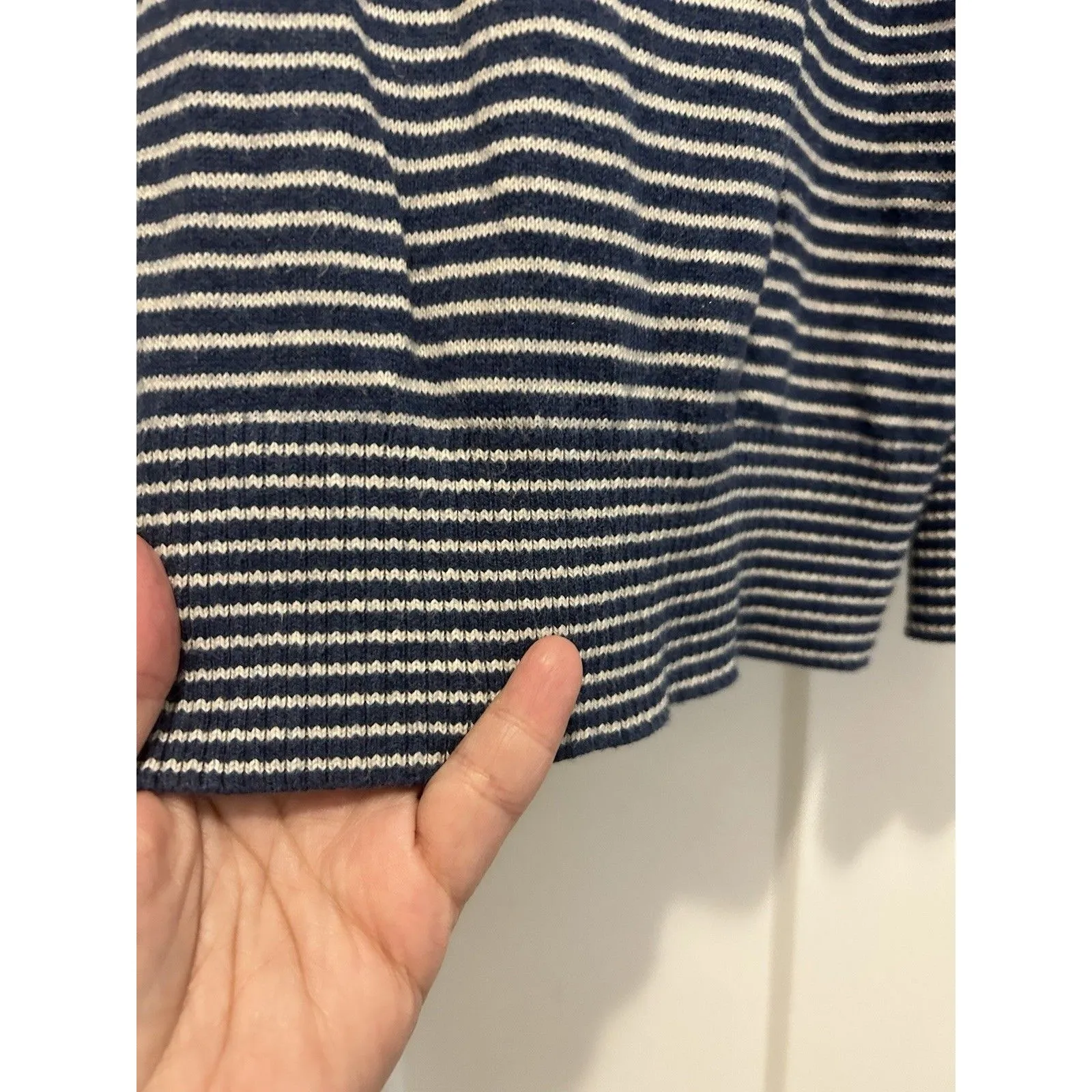 LL Bean Blue Striped Turtleneck Sweater Petite Medium Nautical Classic Preppy Size undefined - Image 5