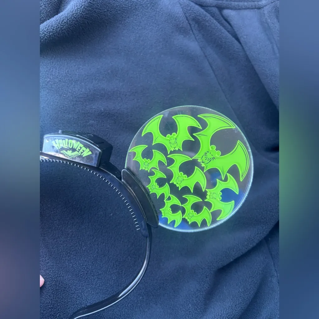 Disney Parks Mickey Ears Halloween Green Animated Light Up Bats Headband Rare! - Image 3