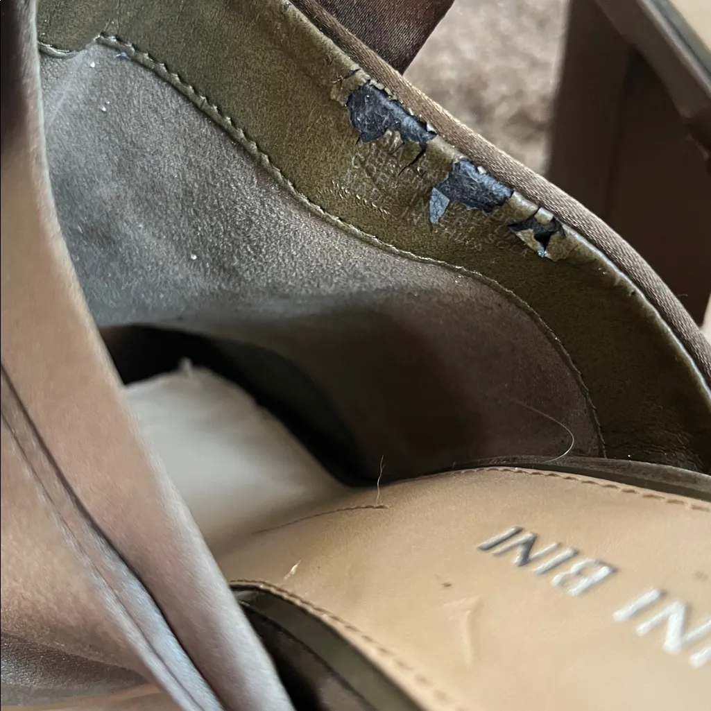 Gianni Bini Rhodes Satin Bow Detail Block Heel Platform Slide Sandals - Image 4