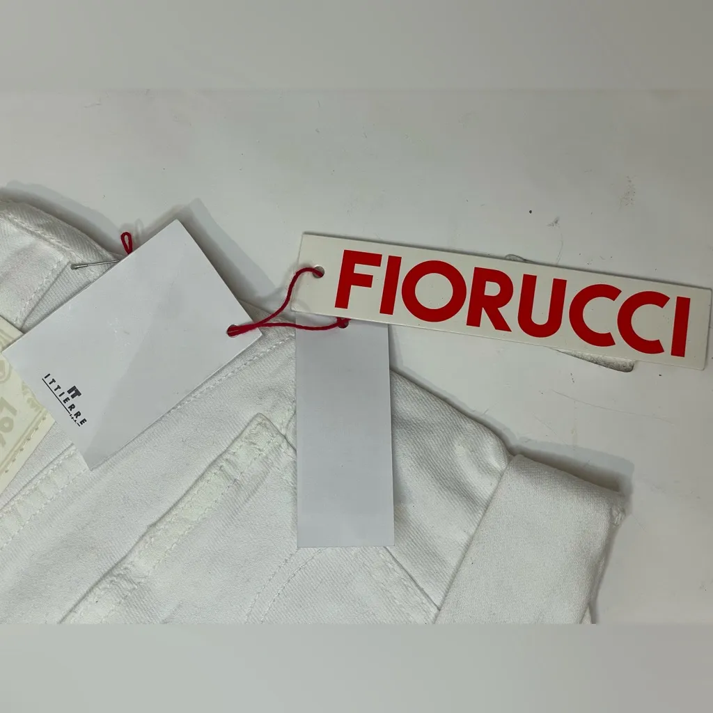 Revolve Fiorucci NWT Women's Ittierre Classic White Denim Shorts Size 29 - Image 8