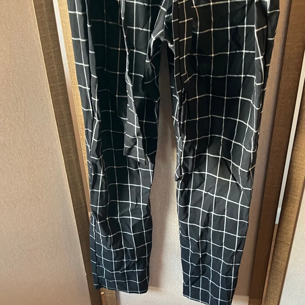 Rainbow Black and White Checkered slacks xl - Image 4