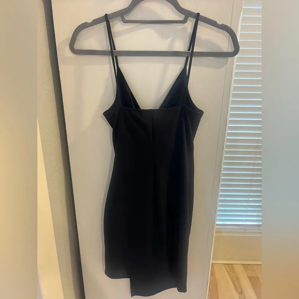 Blue Blush - black asymmetrical dress. Size Small. - Image 3