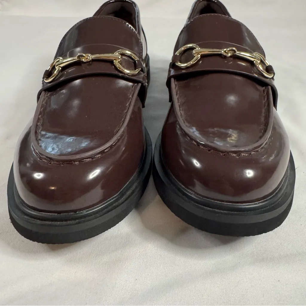 American Eagle Duchess Loafer Brown Patent Leather Academia Preppy Size 8.5 - Image 2