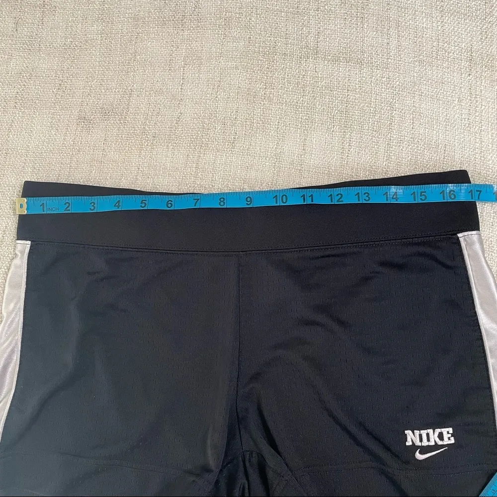 Nike Women’s Black Mesh Shorts - Image 9