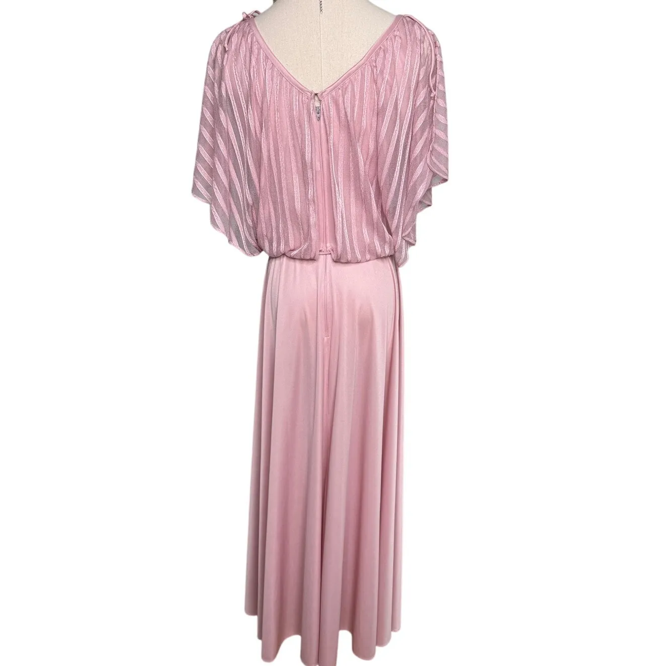Vintage 60s/70s lilac pink purple special occasion gown size S/M ￼ - Image 4