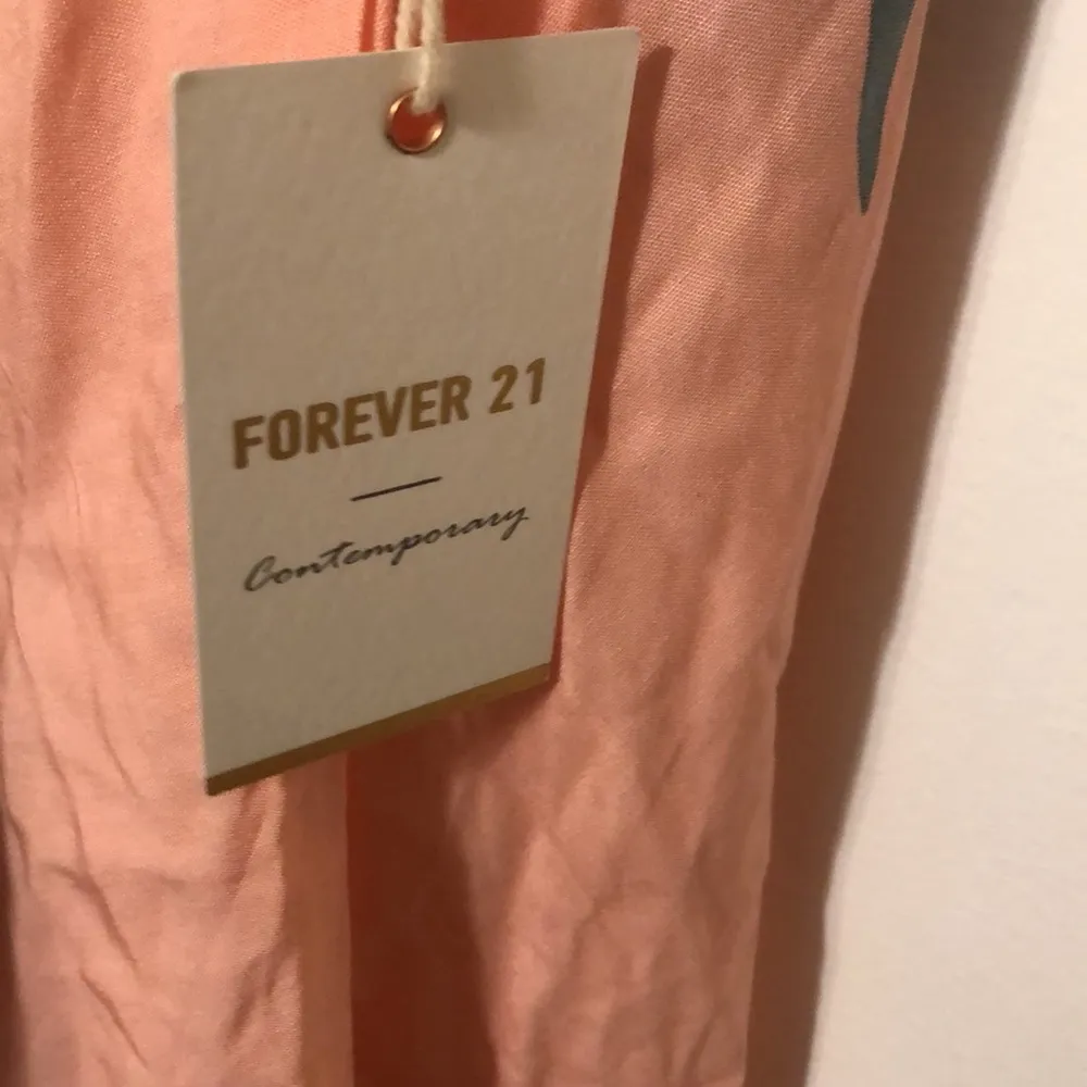 Forever 21 Contemporary Women’s  Small Pink/ Multi Colored High- Low Cut Dress - Image 5