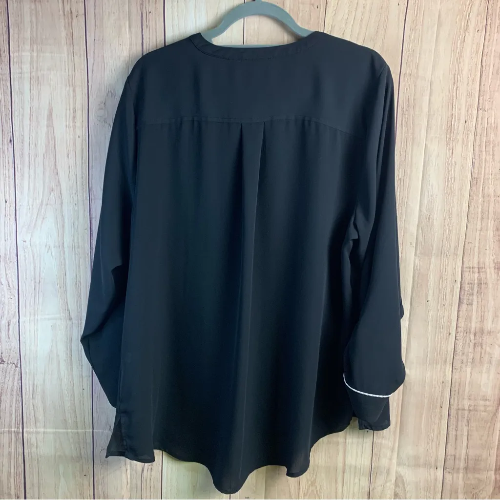 Apt. 9 Elegant Black Blouse with White Accents - Image 6