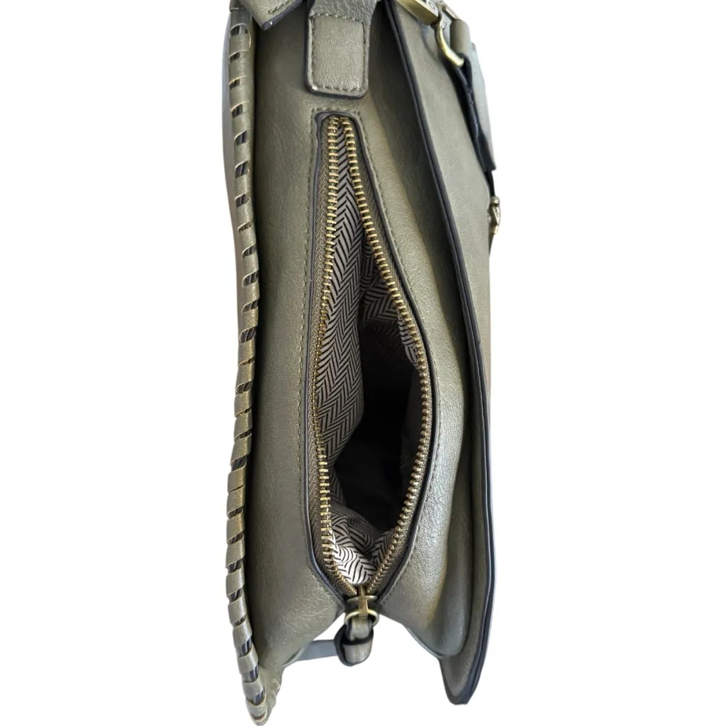 Jen & Co Nina Vegan Crossbody Purse in Olive Green - Image 9
