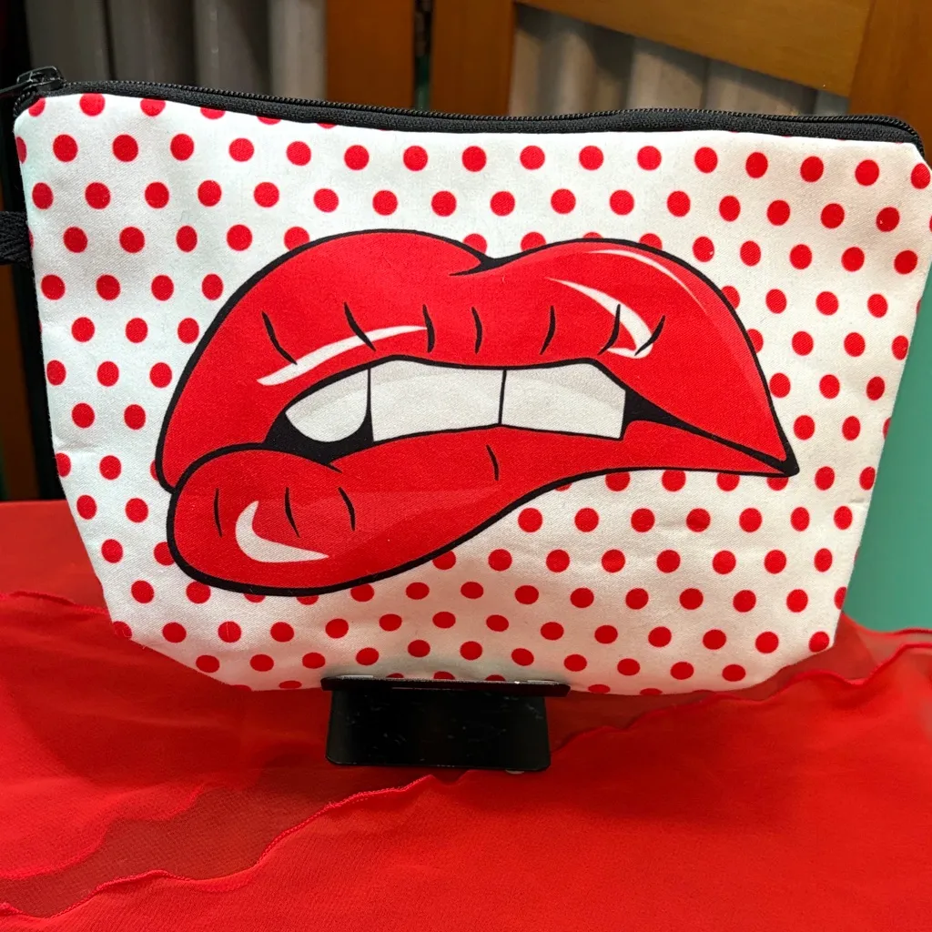 Red Lips Polka Dot Make Up style Bag - Image 2