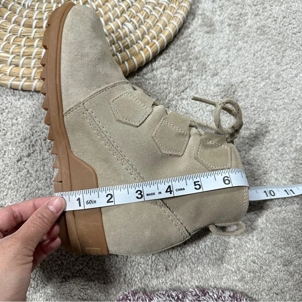 Sorel Women’s Evie Lace-Up Waterproof Suede Ankle Bootie Casual in Beige 7.5 - Image 16