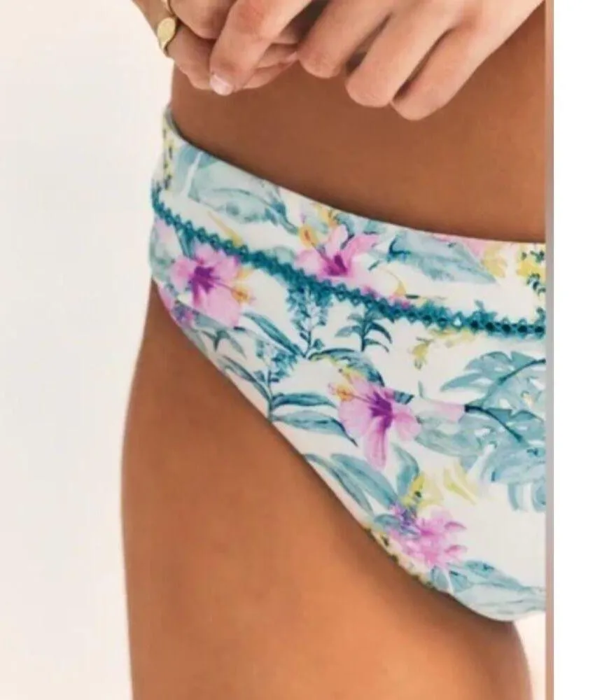 LoveShackFancy X Hurley 2pc Swim Set Hawaiian Bikini - Image 4