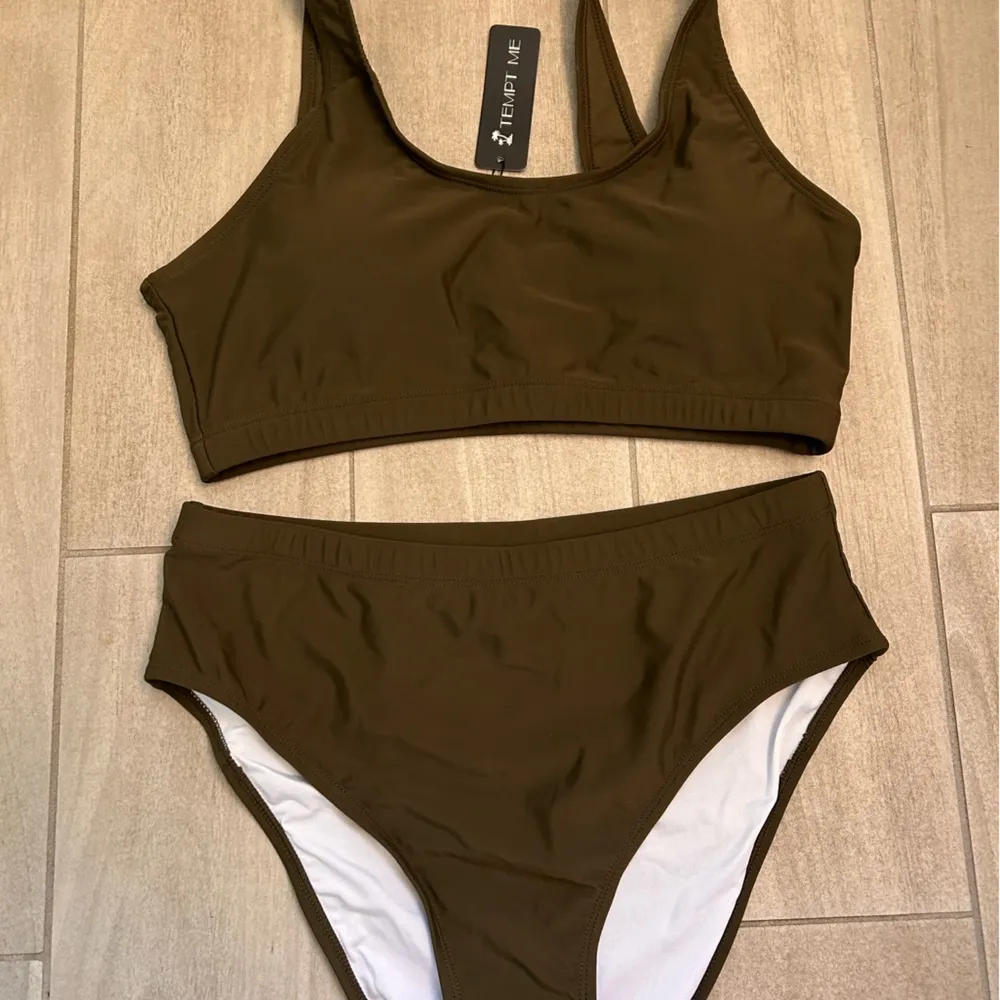 Tempt MeTwo Piece Scoop Neck Bikini Crop Top Sporty High Waisted bathing suit Green Size L - Image 3