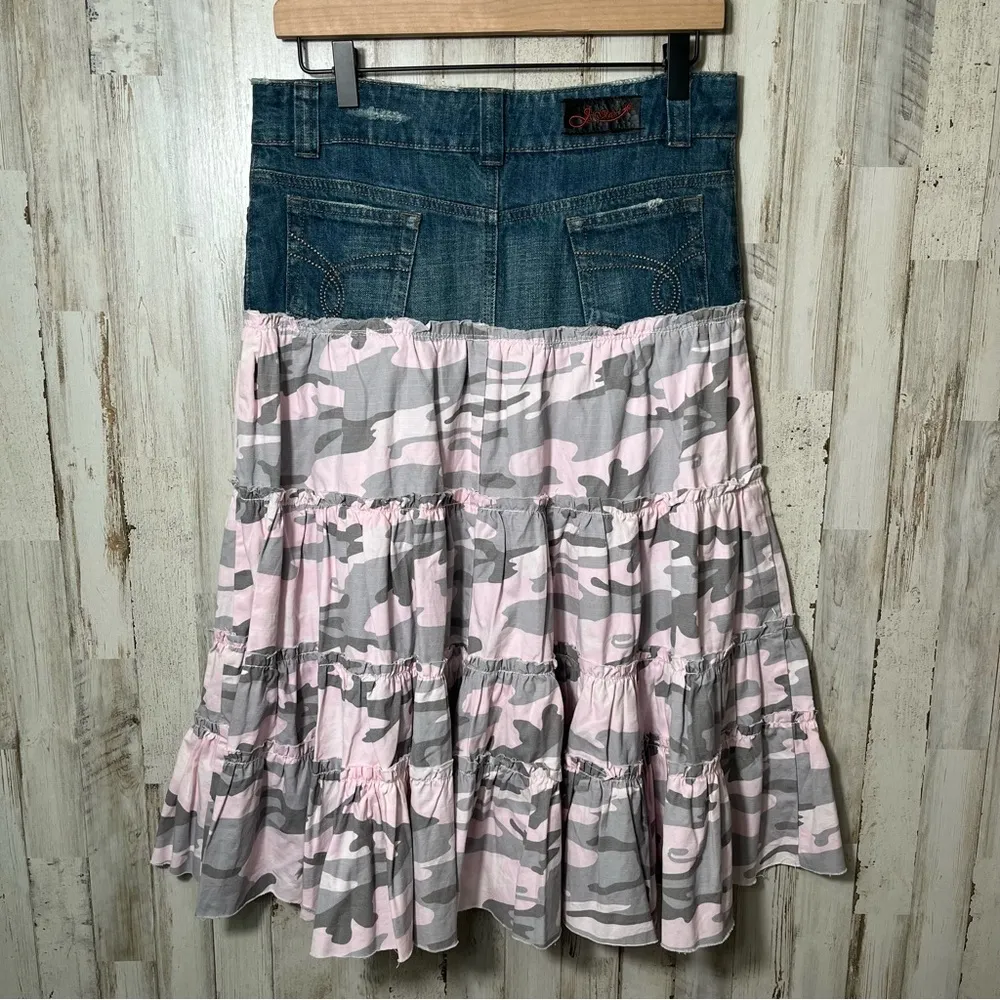 Vintage Y2K J Star Denim Pink Camo Midi Tiered Skirt Low Rise Womens Size Medium - Image 5