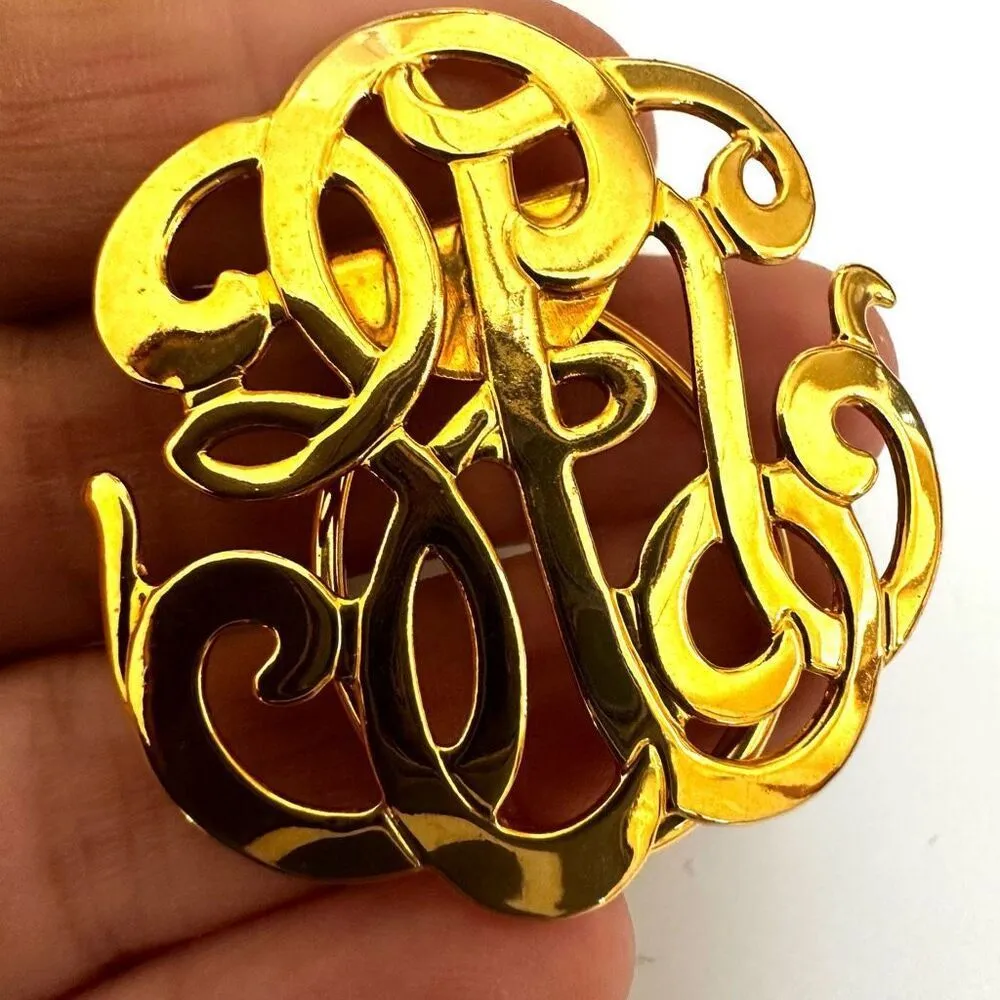 Monogram Style Gold Tone Classic scarf clip - Image 2