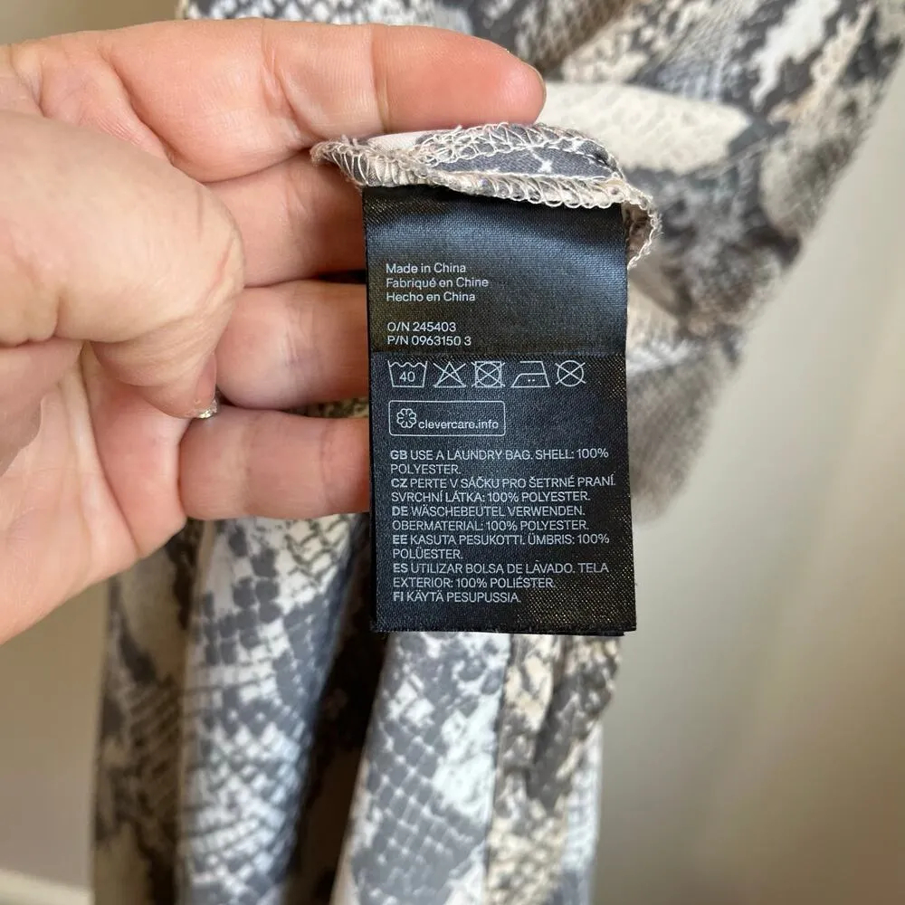 H&M Snake Print Gray and Cream Satin Midi Slip Spaghetti Strap Dress Sz S - Image 4