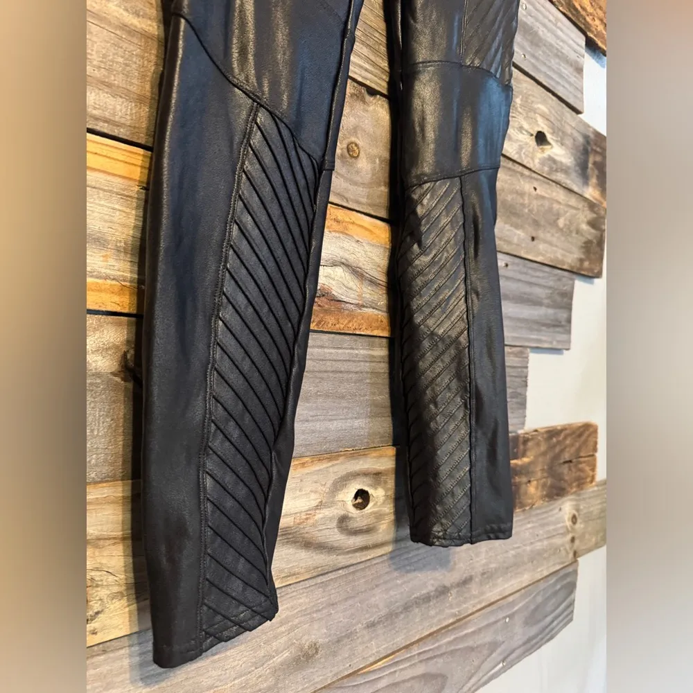 SPANX FAUX LEATHER MOTO LEGGINGS 20136R VERY BLACK SIZE XL - Image 5