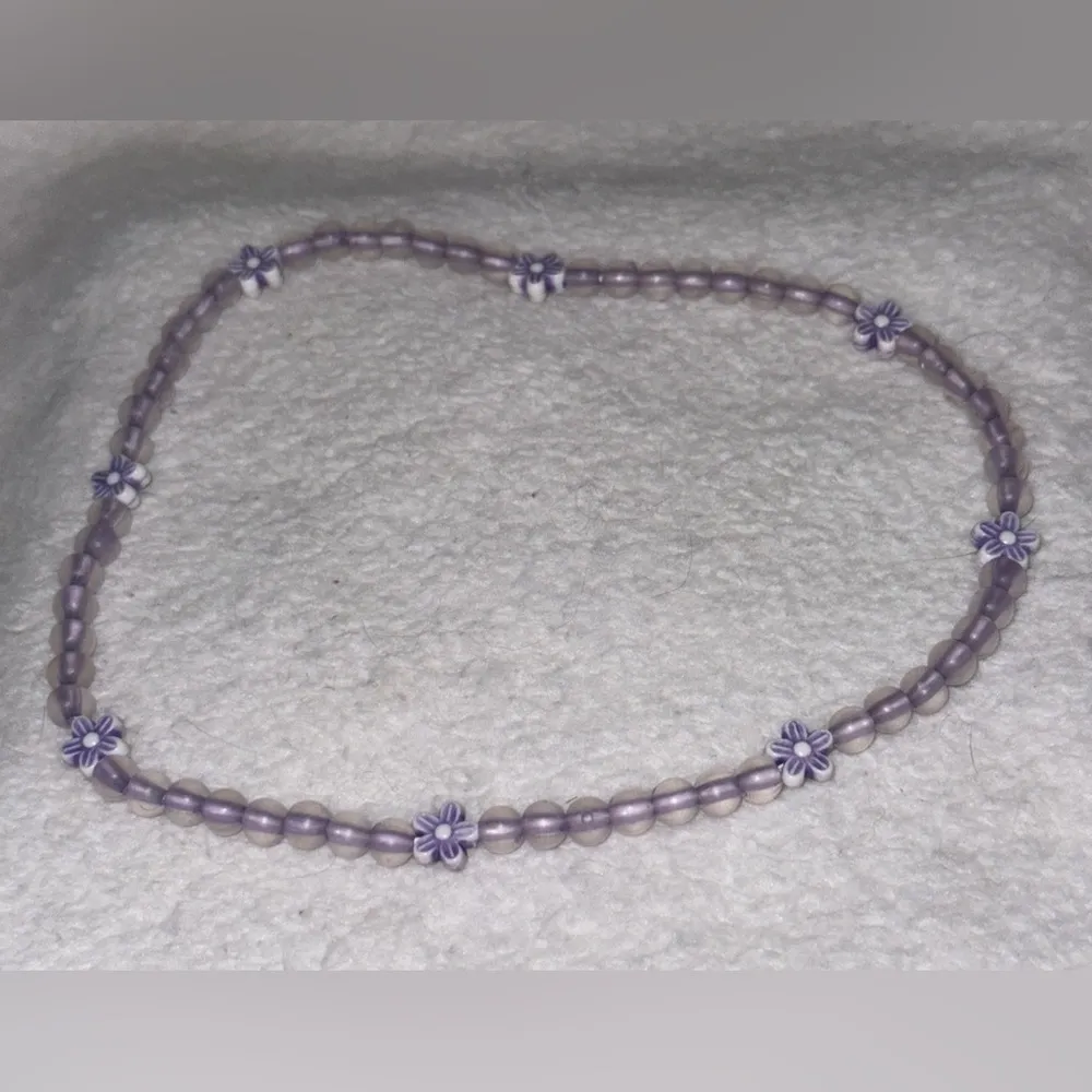 Purple Daisy Beaded Necklace - Image 2
