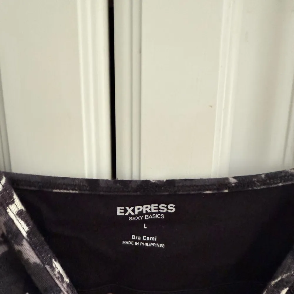EXPRESS  Black and White Asymmetrical Camisole L - Image 3