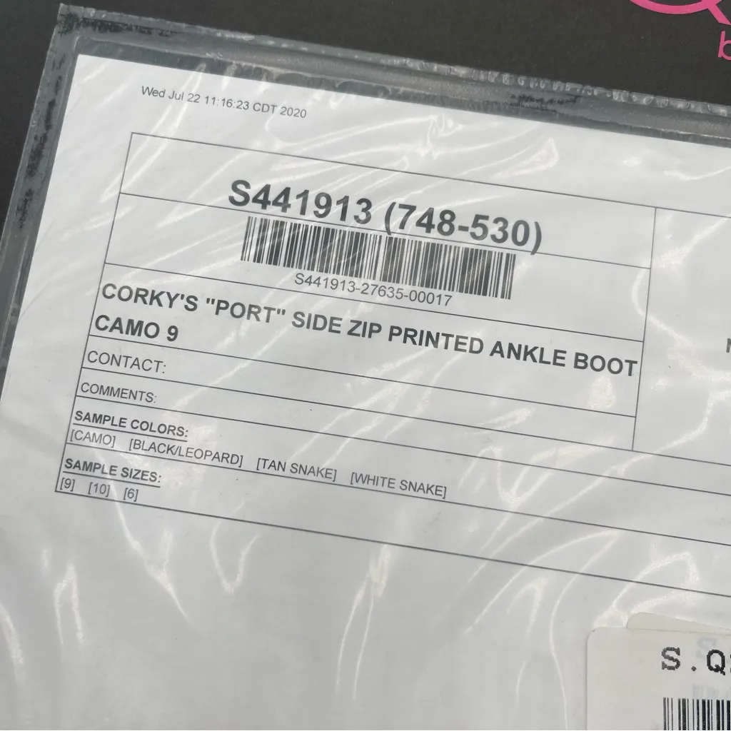 Boutique by Corky's Port Camo Booties Ankle Boots Women’s Size 9 Low Block Heel - Image 12