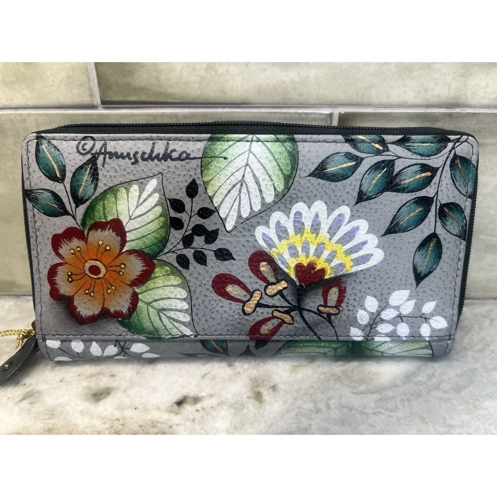 Anuschka Women's Hand Painted Wallet Floral Design Gray Green Leaves - Image 2