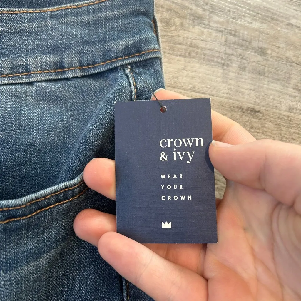 Crown & Ivy NWT High Rise Flare Women's Jeans Stretch, Medium Wash D19 Blue Size 14 - Image 3