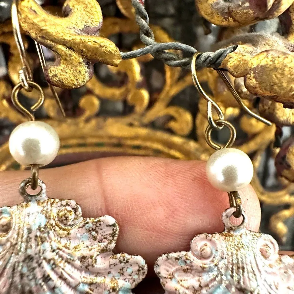 faux pearl shell earrings - Image 7