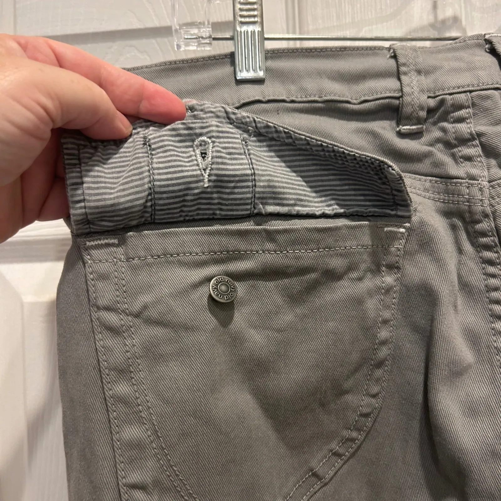 Old Navy The Flirt Women's Gray Stretch Casual‎ Pants Size 14 Y2k Flap Pockets - Image 4