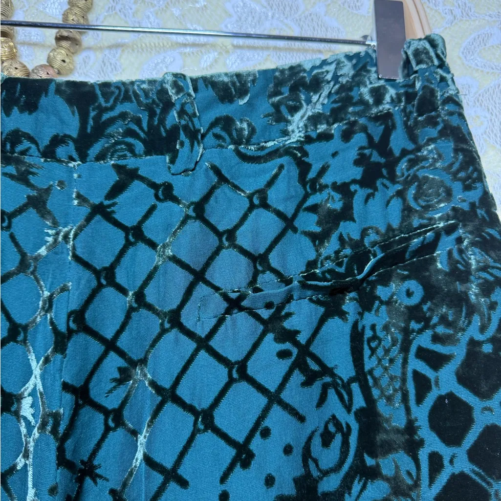 Balmain collab H&M Dark Green Velvet Wide-Leg trouser Pants wide leg rose print - Image 11