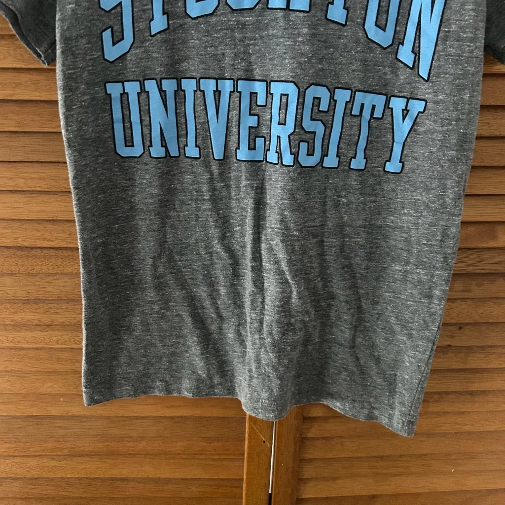 Stockton University New Jersey D3 College Graphic School Tee Sz XS - Image 3