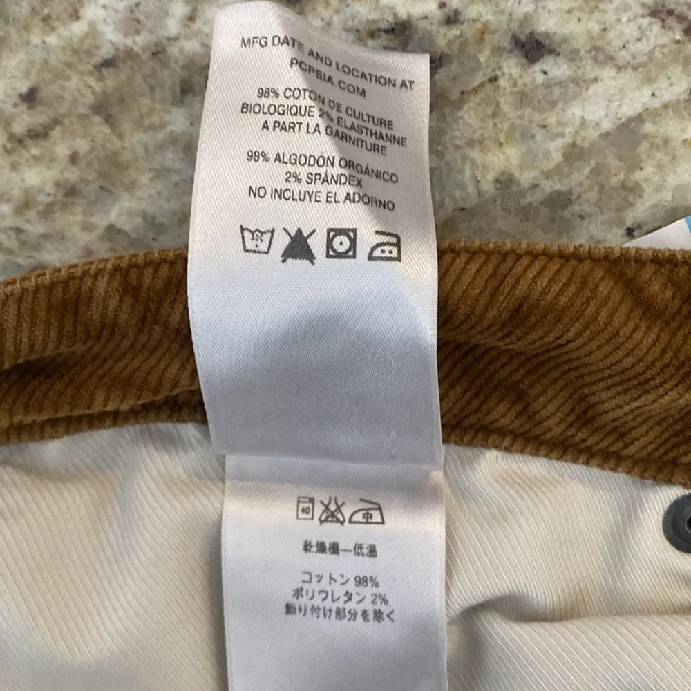 Patagonia Corduroy Pants - Image 8