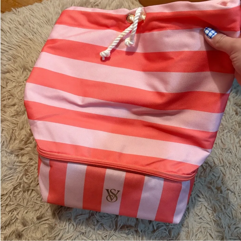 Victoria's Secret PINK Cooler Bag - Image 3
