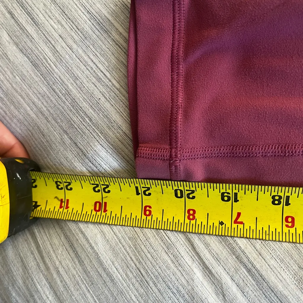 Lululemon Pink Align 21" leggings size 4 - Image 6