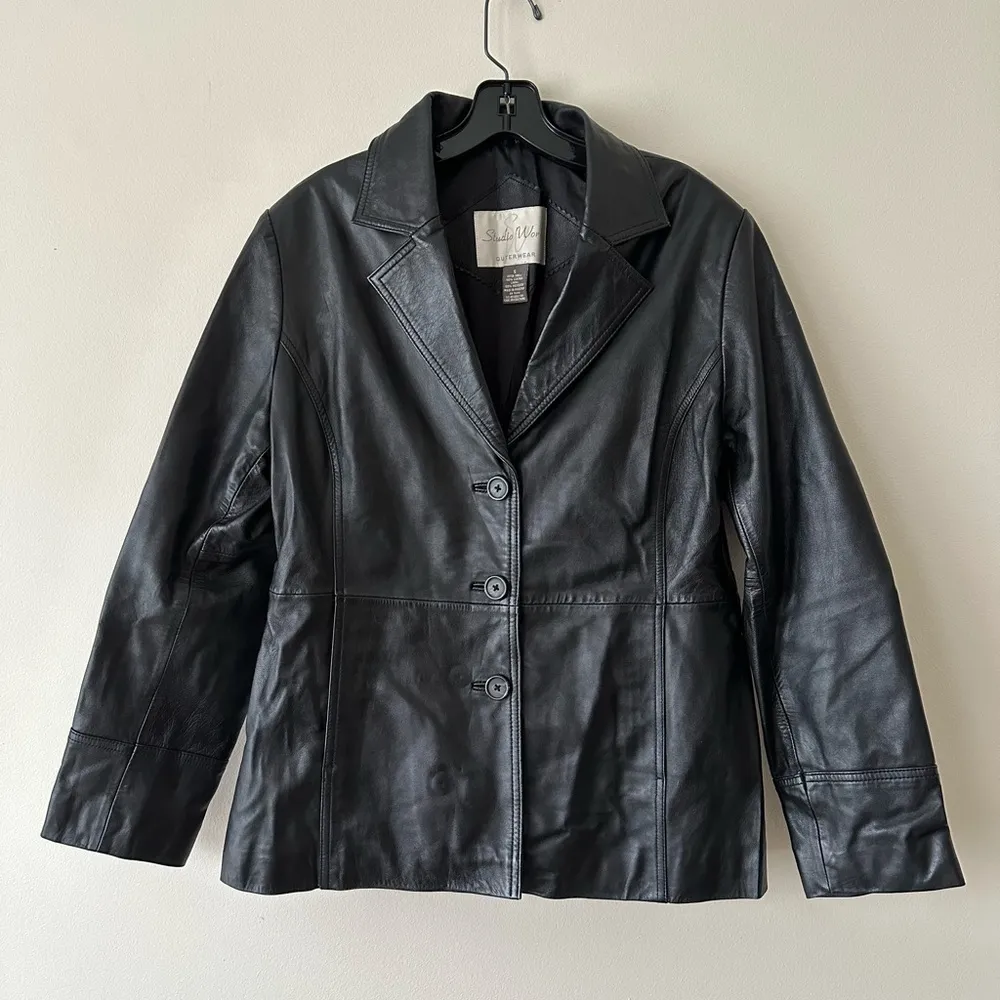 Studio Works Outer Wear Black Leather Jacket Sz Small - Image 3
