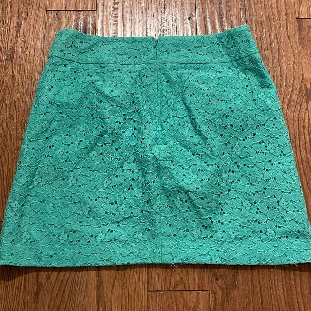 Loft  green lace skirt size 6 - Image 6