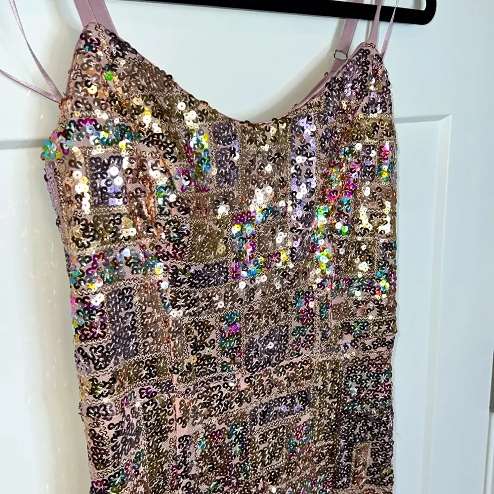 NWT  Rainbow Sequin Tori Mermaid Gown - Image 3