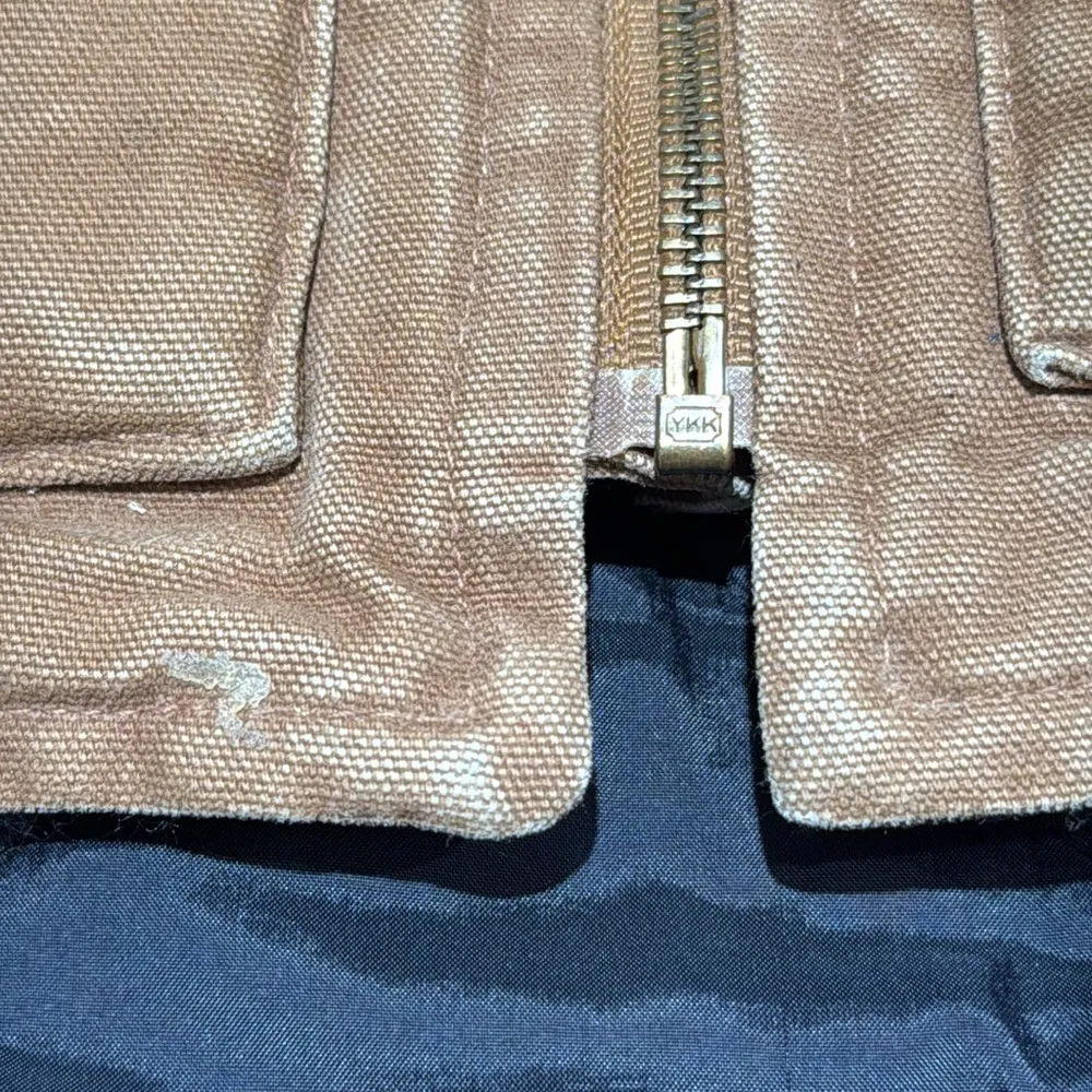 CARHARTT VEST SIZE M - Image 10