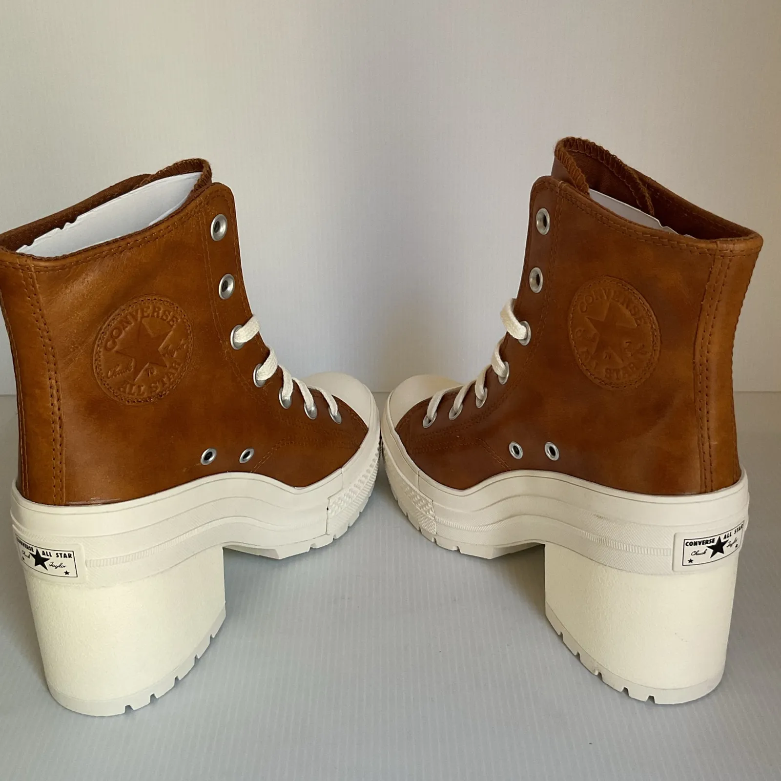 Converse Chuck Taylor Leather Platform Heeled Sneakers • Brown • Women’s 7.5 - Image 7